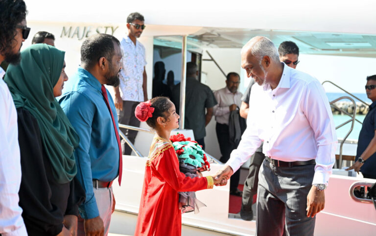 16 އަހަރު ފަހުން ދިވެހިރާއްޖޭގެ ރައީސަކު ފުރަތަމަ ފަހަރަށް ކުނބުރުދޫއަށް ވަޑައިގެންފި