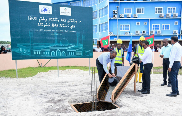 މިލަންދޫ އިސްލާމީ މަރުކަޒުގެ ބިންގާ އަޅައިފި