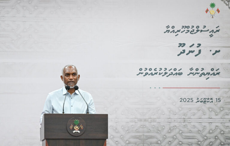 އަންނަ އަހަރު ދައްކަންޖެހޭ ދަރަނި ދެއްކުމަށް އެއްވެސް ދައްޗެއް ނެތް: ރައީސް