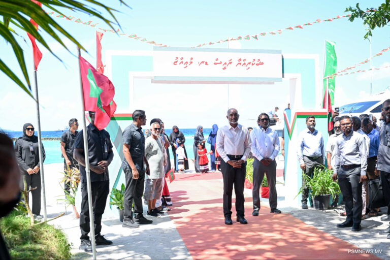 ރައީސް އދ.ގެ 10 ރަށަކަށް ކުރެއްވި ދަތުރުފުޅު ނިންމަވާލައްވައިފި