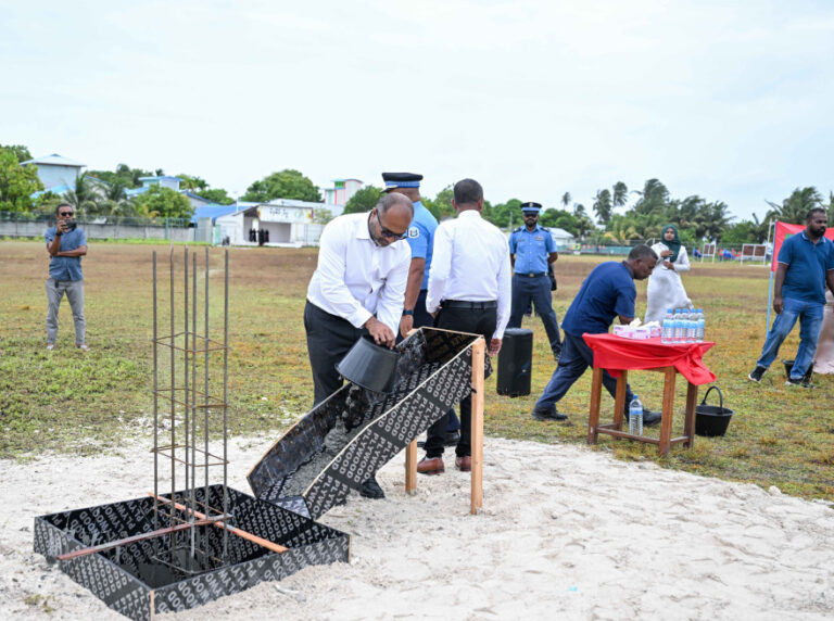 މާވަށުގައި އިމާރާތްކުރާ ފުލުހުންގެ މަރުކަޒުގެ އަމަލީ މަސައްކަތް ފަށައިފި