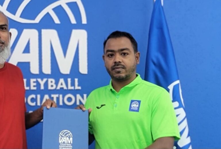 އަންހެން ގައުމީ ވޮލީބޯޅަ ޓީމުގެ ކޯޗު ސޮފްވާނަށް 5 އަހަރުގެ ސަސްޕެންޑު ކުރަން ވީއޭއެމް އިން ނިންމައިފި