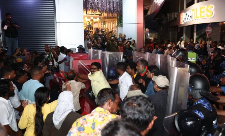 އެމްޑީޕީން ރޭމުޒާހަރާ ކުރިއަށް ގެންދަން އުޅުނީ ހުއްދަ ދިން ރޫޓާ ޚިލާފަށް: އިހްސާން