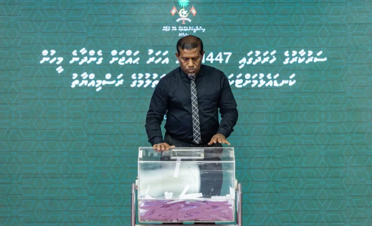 ސަރުކާރުގެ ޚަރަދުގައި 1447 ވަނަ އަހަރު ޙައްޖަށް ފޮނުވާ 50 ފަޤީރުން ހޮވައިފި