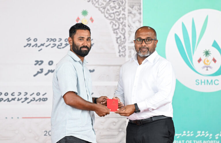 މިލަންދޫގައި ޕާސްޕޯޓު ދޫކުރުމުގެ ޚިދުމަތް ފަށައިފި