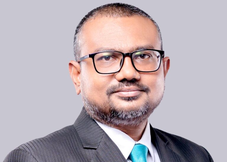 މީޑިއާ ކޮމިޝަނުގެ ރައީސް ކަމަށް ފަރުޝަތު އައްޔަންކުރަނީ