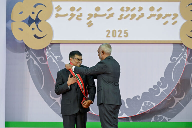 ދައުލަތުން އިއްޒަތް އަރުވާފައިވާ ބޭފުޅުންނަށް ހެލްތު އިންޝުއަރެންސް ދޭން ބަޖެޓްކޮށްފި