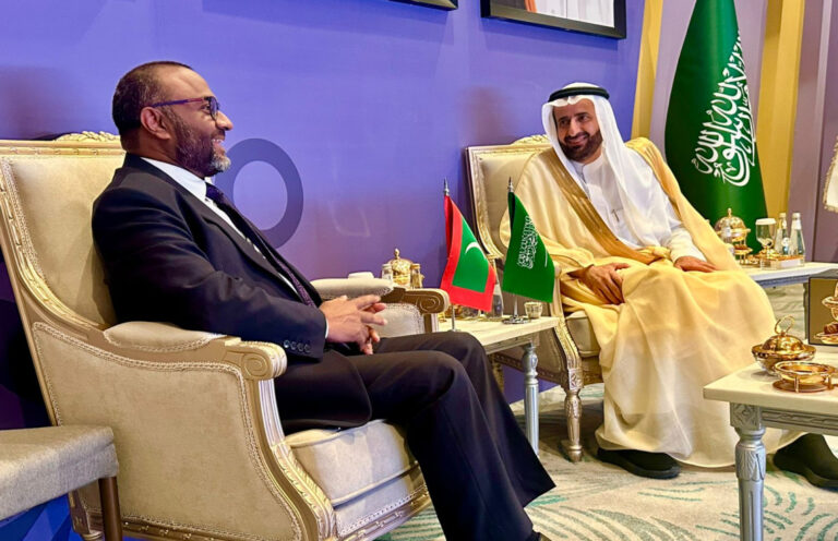 އެހެން ގައުމުތަކަށް ދޫކޮށްފައިވާ ހައްޖު ކޯޓާގެ ތެރެއިން ބޭނުންނުކުރާ ކޯޓާތައް ރާއްޖެއަށް ލިބޭނެ މަގެއް ހޯދަން މަޝްވަރާކޮށްފި