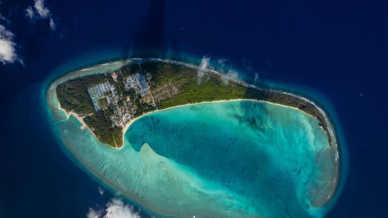 ނޮޅިވަރަންފަރުން ފަތުރުވެރިކަމަށް 12 ބިމެއް ދޫކުރުމަށް ކައުންސިލުން ހުޅުވާލައިފި