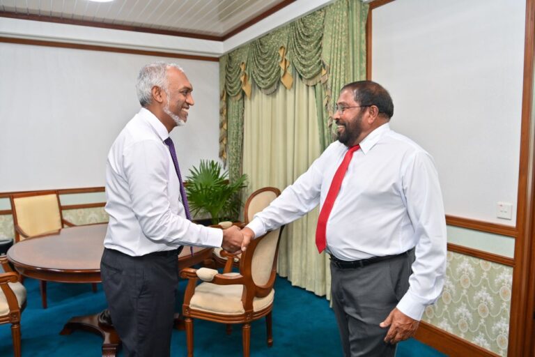 ދެ އިންތިޚާބު އެއް ދުވަހެއްގައި ބޭއްވުމުގެ ސަބަބުން ޤައުމުގެ އަމާންކަމާއި މަސްލަހަތު ދެމެހެއްޓޭނެ: ޤާސިމް