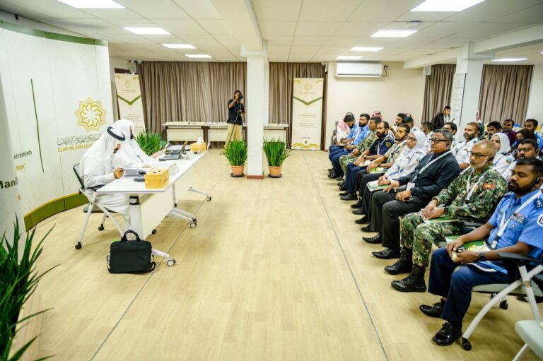 ކައުންޓަރ ޓެރަރިޒަމް ކޯލިޝަން  އިން ބޭއްވި ތަމްރީނު ޕްރޮގްރާމް ނިންމާލައިފި