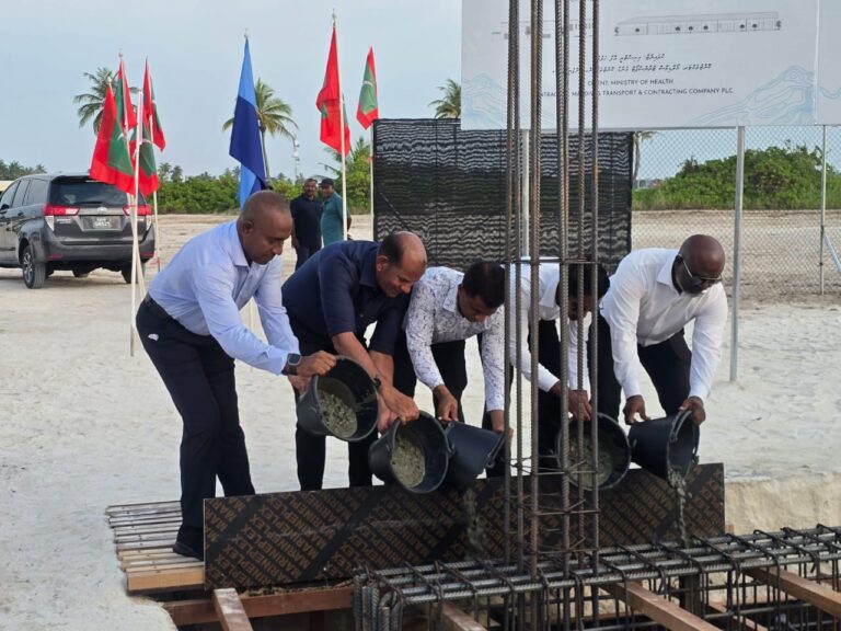 ހއ. އަތޮޅު ހޮސްޕިޓަލްގެ ފަސް ބުރީގެ އިމާރާތުގެ ބިންގާ އަޅައިފި