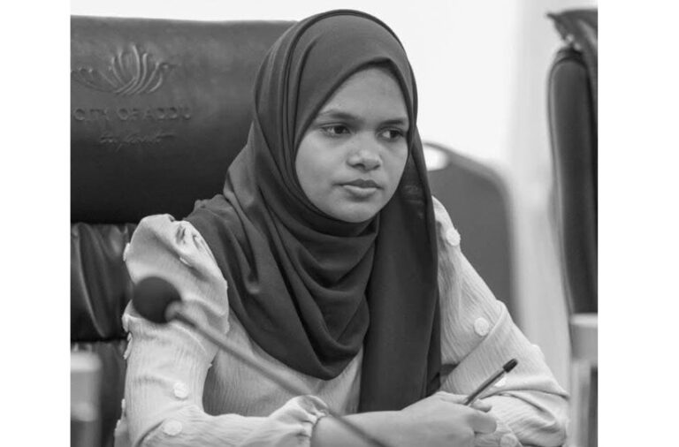 ވިހެއުމުގެ ތެރޭގައި ނިޔާވި ޒުވާނާގެ އާއިލާއަށް ރައީސް ތައުޒިޔާ ވިދާޅުވެއްޖެ