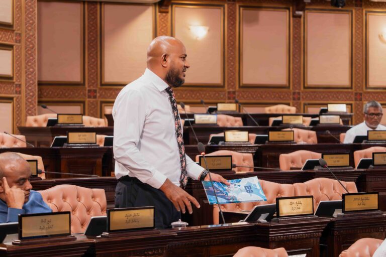 އަތޮޅު ކައުންސިލްތައް އުވާލަން ކޮމިޓީން ފާސްކޮށްފި