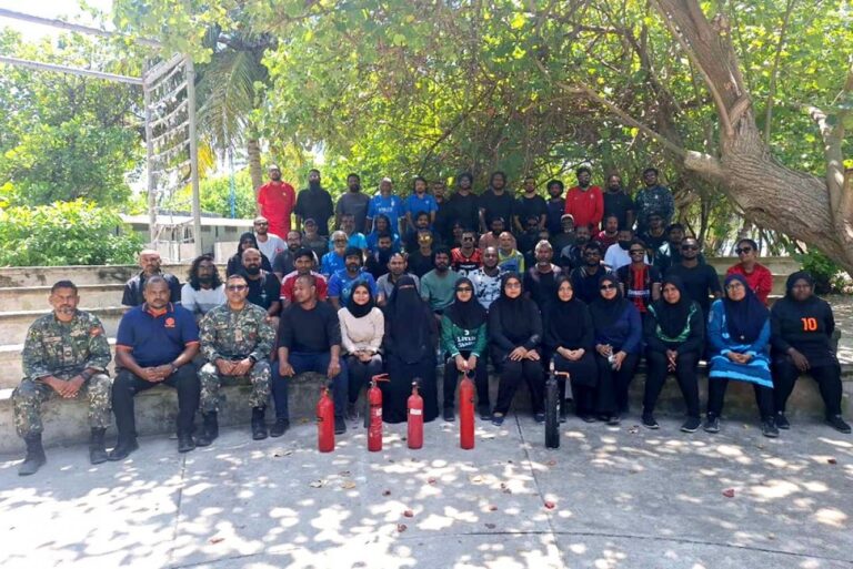 ސްޓެލްކޯގެ މުވައްޒަފުންނަށް ފަޔަރ އެވެއަރނަސް ސެޝަނެއް ކުރިއަށްގެންގޮސްފި