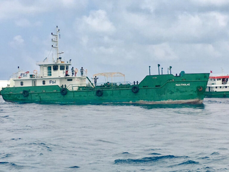 ތެލުން ވައްކަންކުރުން ހުއްޓުވަން ބާޖުތަކުގައި ކެމެރާ ހަރުކުރަނީ