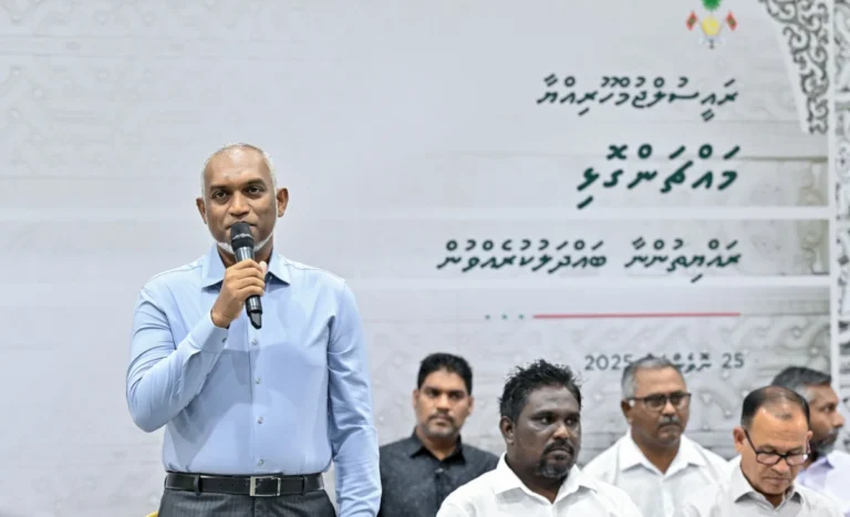 ދަފްތަރުވާ ޓެކްސީ ޑްރައިވަރުންނަށް ހައުސިން ސްކީމުން ފުރުސަތު ލިބޭނެ: ރައީސް