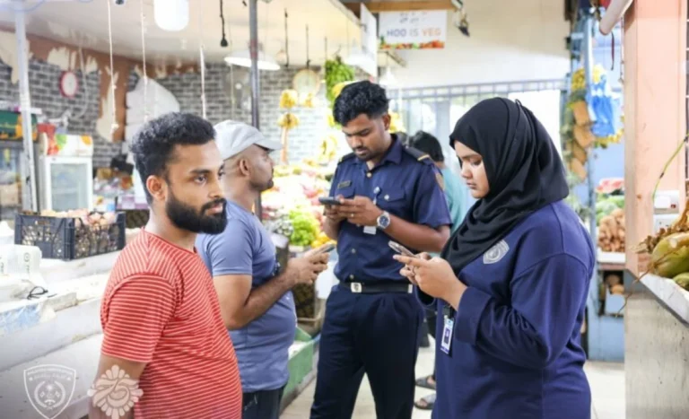 ބިދޭސީން ޤާނޫނާއި ޚިލާފަށް ވިޔަފާރިކުރާނަމަ ރިޕޯޓްކުރަން އެދިއްޖެ