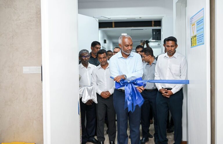 ފުވައްމުލަކު ސީޓީ ސްކޭންގެ ޚިދުމަތް ރައީސް މުޢިއްޒު ފަށްޓަވައިދެއްވައިފި
