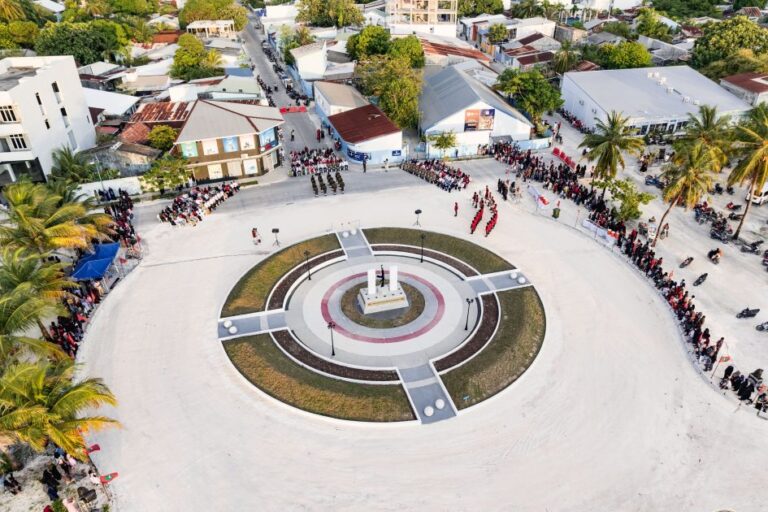 ޝަހީދު ޙުސައިން އާދަމްގެ ހަނދާނުގައި ކުޅުދުއްފުށީގައި ހަނދާނީ ބިނާއެއް ހުޅުވައިފި