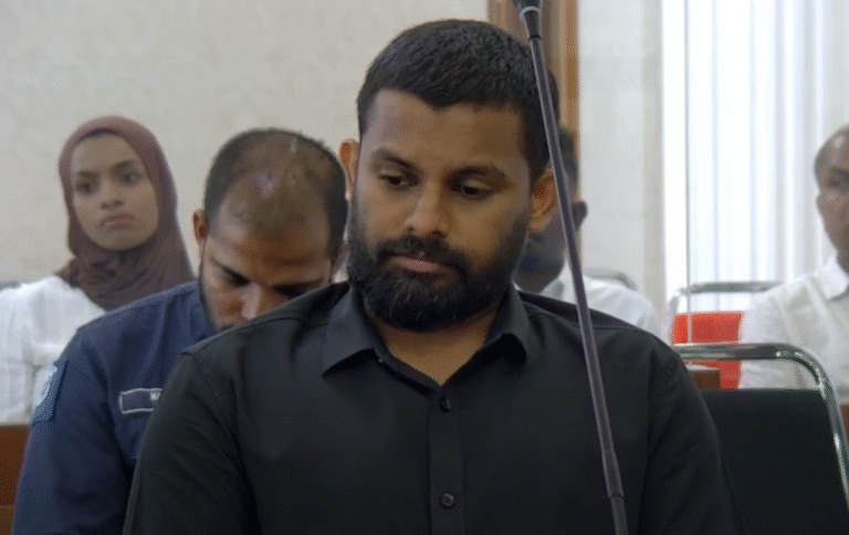ޝަމްއާން ބަންދުން ދޫކުރެވެން ނެތް ކަމަށް ނިންމައިފި
