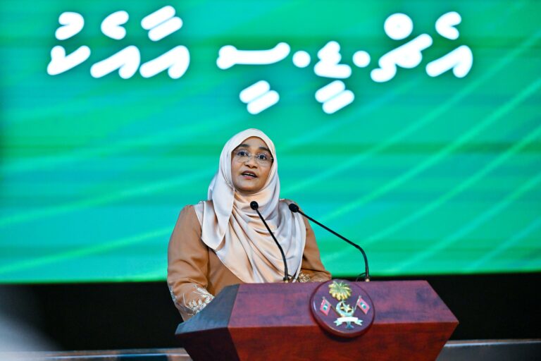 ޤައުމަށް ގެނެވޭ އިސްލާހީ ފިޔަވަޅުތަކުގެ މަތީގައި ކުރިއަށްދިއުމުގައި އެންމެން ގުޅިގެން މަސައްކަތްކުރުން މުހިން: މެޑަމް ސާޖިދާ
