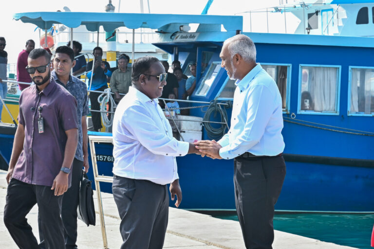 ދުވާފަރަށް ކުރެއްވި ދަތުރުފުޅު ނިންމަވާލެއްވުމަށްފަހު ރައީސް މާލެ ވަޑައިގެންފި