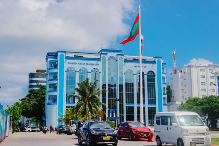 ފުލުހުންގެ އިމަޖެންސީ ނަންބަރުތަކަށް ދިމާވި މައްސަލަ ހައްލުކޮށްފި