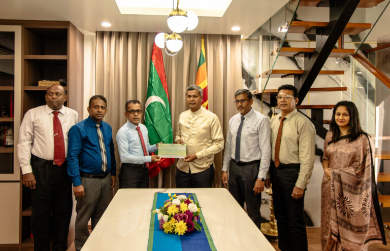 އެލިއާއިން ލަންކާއަށް 20،000 ޑޮލަރު ހަދިޔާކޮށްފި