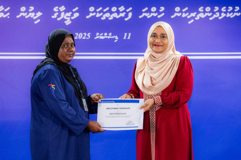 ނުކުޅެދުންތެރިކަން ހުރި 30 މީހަކަށް ސްޓެލްކޯއިން ވަޒީފާގެ ފުރުޞަތު ހަމަޖައްސައިދީފި