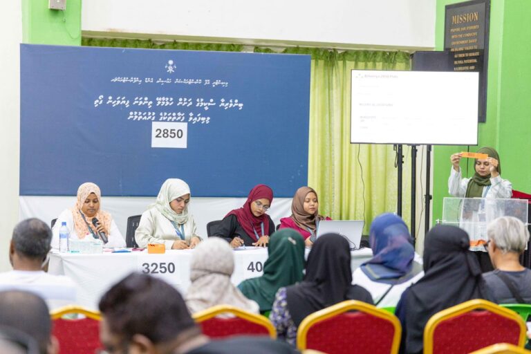 ފޭސް ތިނަކުން ދޫކުރި 698 ގޯތީގެ ގުރުއަތުލައި ނިމިއްޖެ