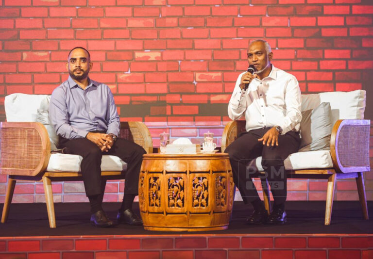ދެ އަހަރު ފަހުން ކޮންމެ ރައްޔިތެއްގެ އަތުގައި އޮންނާނީ ޑިޖިޓަލް އައިޑީކާޑެއް: ރައީސް