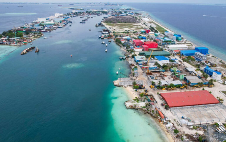 ތިލަފުށީގައި ކީ ވޯލެއް ހަދާނެ ބަޔަކު ހޯދަނީ