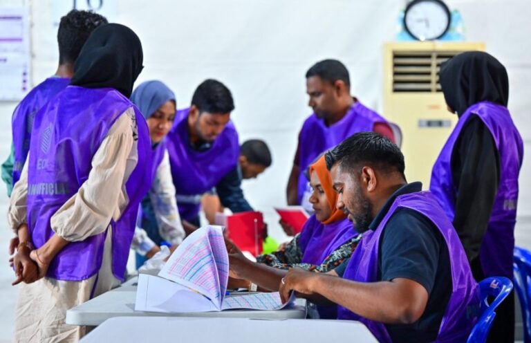 ދެ އިންތިޚާބު އެއްދުވަހެއްގައި ބޭއްވުމުން އިންސާފުވެރިކަން ކަށަވަރުވޭ