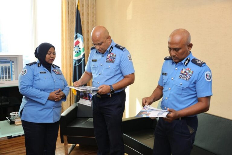 ފުލުހުންގެ ހިދުމަތުން 2026 ވަނަ އަހަރަށް ތައްޔާރުކުރި ކަލަންޑަރު އިފްތިތާހުކޮށްފި