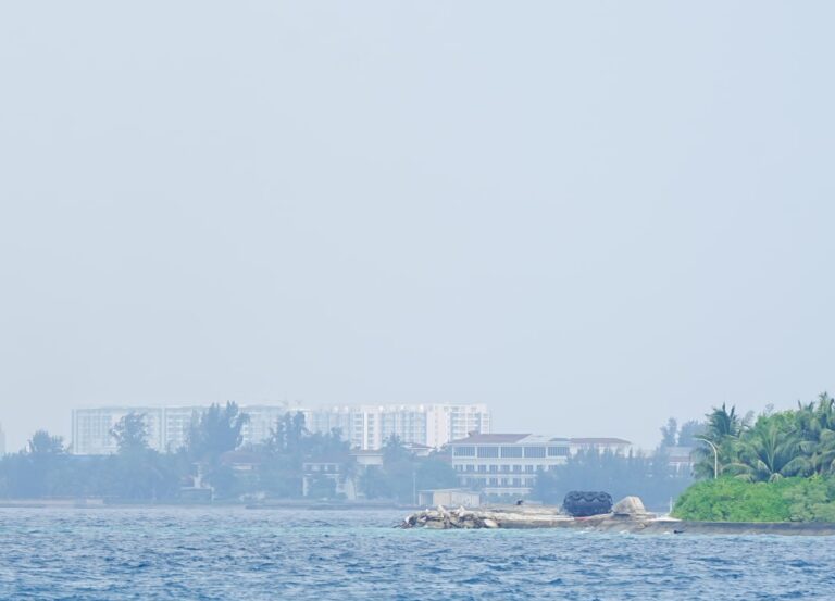 މިއަދާއި މާދަމާވެސް ވައި ވަރަށް ނުސާފު، ބޭރަށް ދާއިރު މާސްކު ބޭނުންކުރުން މުހިއްމު