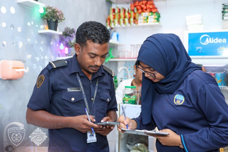 22 ތަނެއްގެ ވިޔަފާރި އަލުން ހުޅުވުމުގެ ހުއްދަ ދީފި