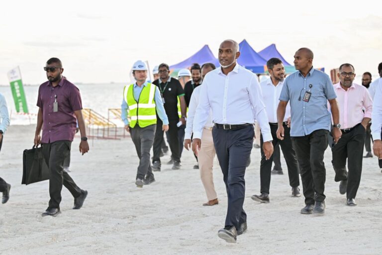 ގޯއްޗާއި ފުލެޓަށް ކުރިމަތިލާން މާދަމާ ހުޅުވައިލަނީ