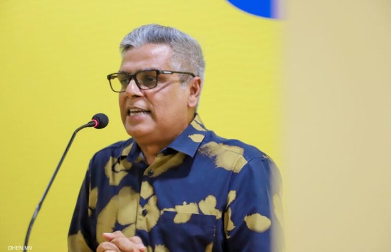 ރީކޯ މޫސާ މަނިކާއި ރާއްޖެ ޓީވީއަށް ފިޔަވަޅު އަޅައިދޭން އިލްމުވެރިންގެ ގުޅުމުން އެދިއްޖެ