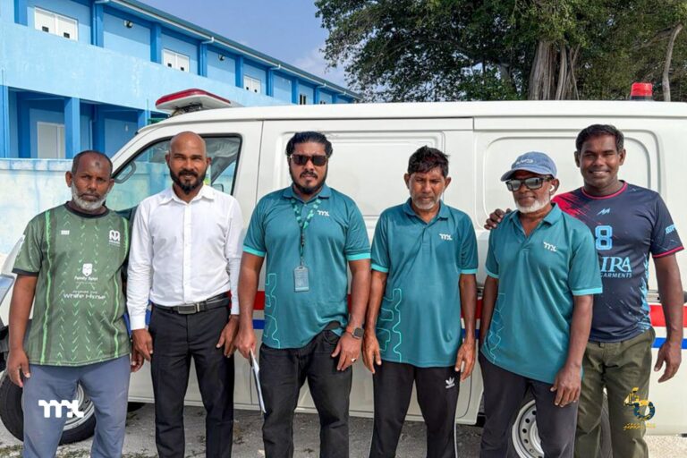 27 ރަށަކަށް އެމްބިއުލާންސް ހަވާލުކޮށްފި