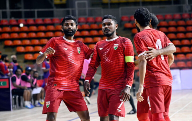 ރާއްޖެ އަދި ބޫޓާން ބައްދަލުކުރާ މެޗު، މޮޅުވެއްޖެނަމަ ރާއްޖެއަށް ޗެމްޕިއަންކަން ކަށަވަރުވާނެ