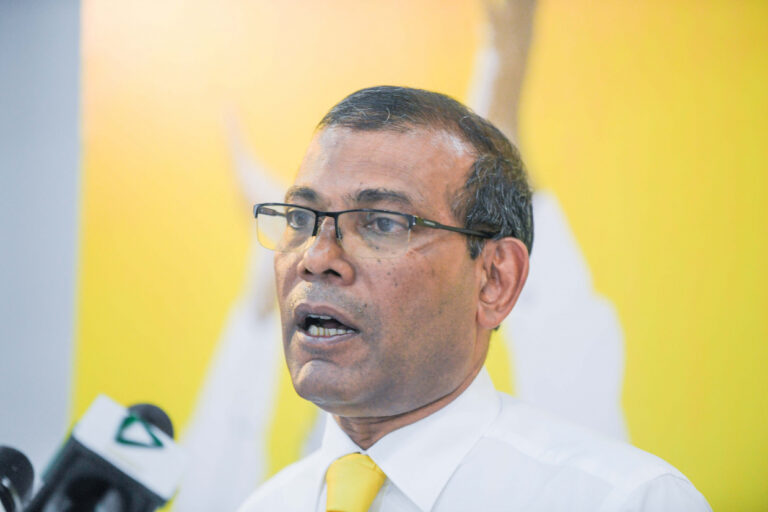 ރިޔާސީ އިންތިހާބާއި މަޖިލިސް އިންތިހާބު އެކުއެކީ ބާއްވަން ރައީސް ނަޝީދު ތާއީދު ކުރައްވައިފި