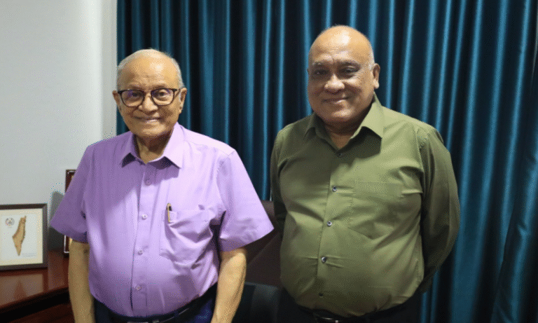 މައުމޫން ފައުންޑޭޝަންގެ ސީއީއޯ ކަމަށް އަބްދުﷲ ކަމާލުއްދީން