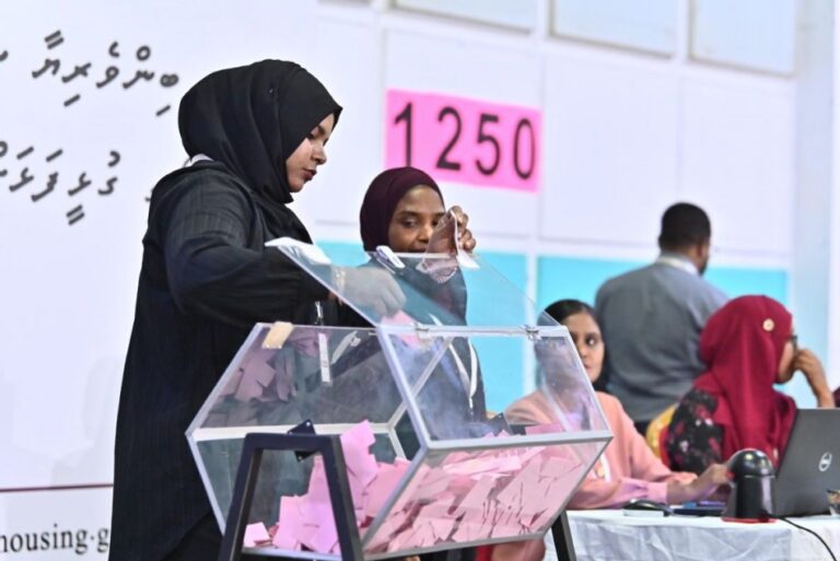 ގިރާވަރުފަޅުން ގޯތި ލިބުުނު ފަރާތްތަކަށް އަލުން ގުރުނެގުން ހޮނިހިރު ބާއްވަން ނިންމައިފި