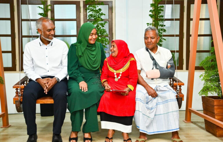 ހަތަރު އަތޮޅެއްގައި ނާދީ ތަރައްޤީ ކުރަނީ