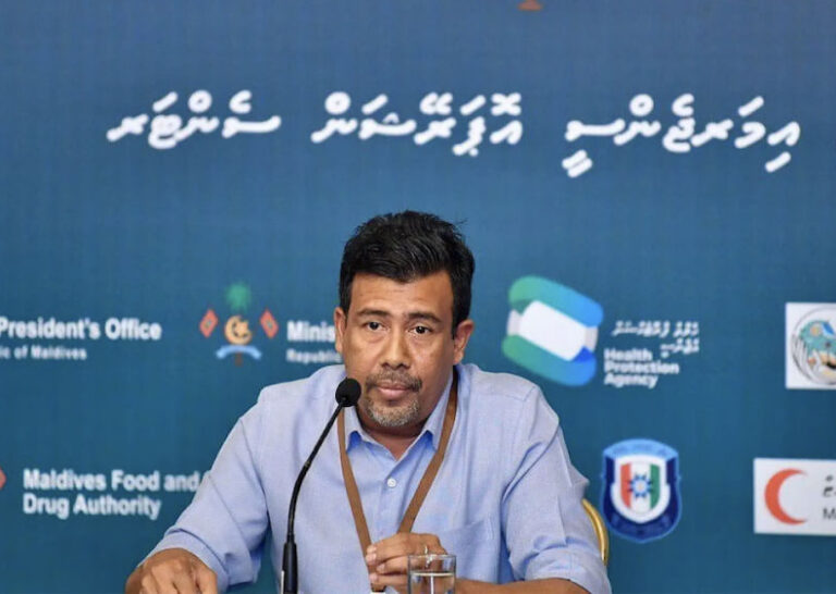 ޓެކުހަށް މަކަރުހެދިކަމުގެ ތުހުމަތުގައި ޑރ. ލަތީފާއި ޑރ. އިކްލީލްގެ މައްޗަށް ދައުވާކުރަން ފޮނުވައިފި