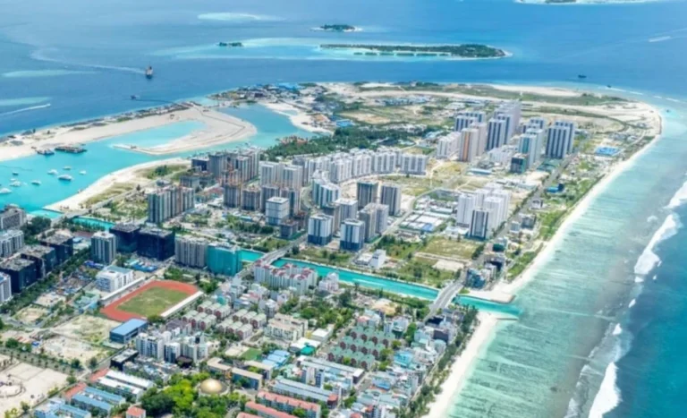ހުޅުމާލޭ ފަޅު ތެރޭ ފައިބަރު މަސައްކަތްކުރުން އާދީއްތަދުވަހުން ފެށިގެން ހުއްޓައިލަަން އަންގައިފި