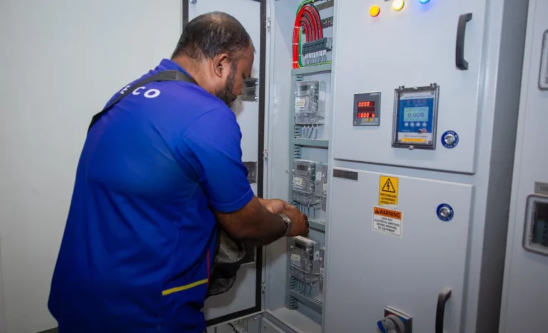 އެފްޑީސީ ހުރިހާ ފުލެޓަކަށް ކަރަންޓު ގުޅައި ނިންމައިފި