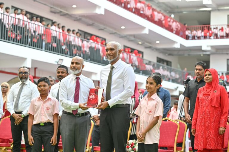 ޝަހީދު ޢަލީ ސްކޫލް ހުޅުވުމުގެ ރަސްމިއްޔާތު