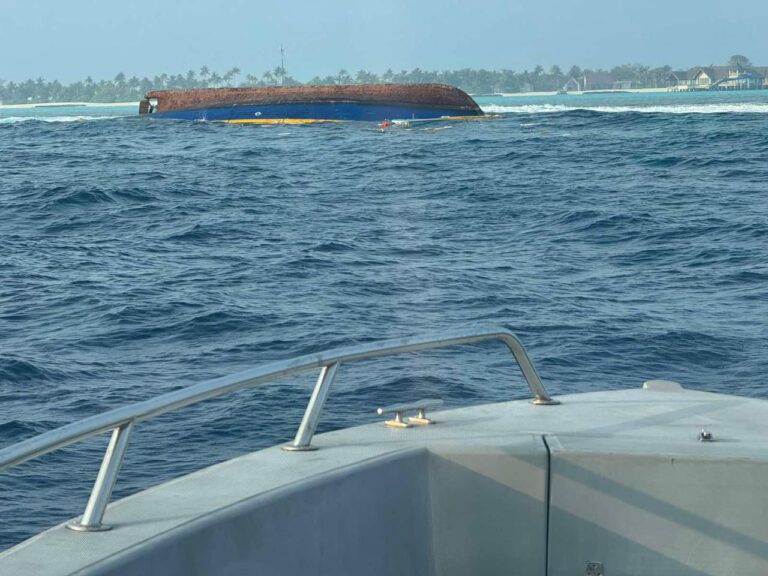 ބޯޓު ބަންޑުން ޖަހާލުން: ގެއްލިގެން ހޯދަމުންދިޔަ އެކެއްގެ ހަށިގަނޑު ފެނިއްޖެ